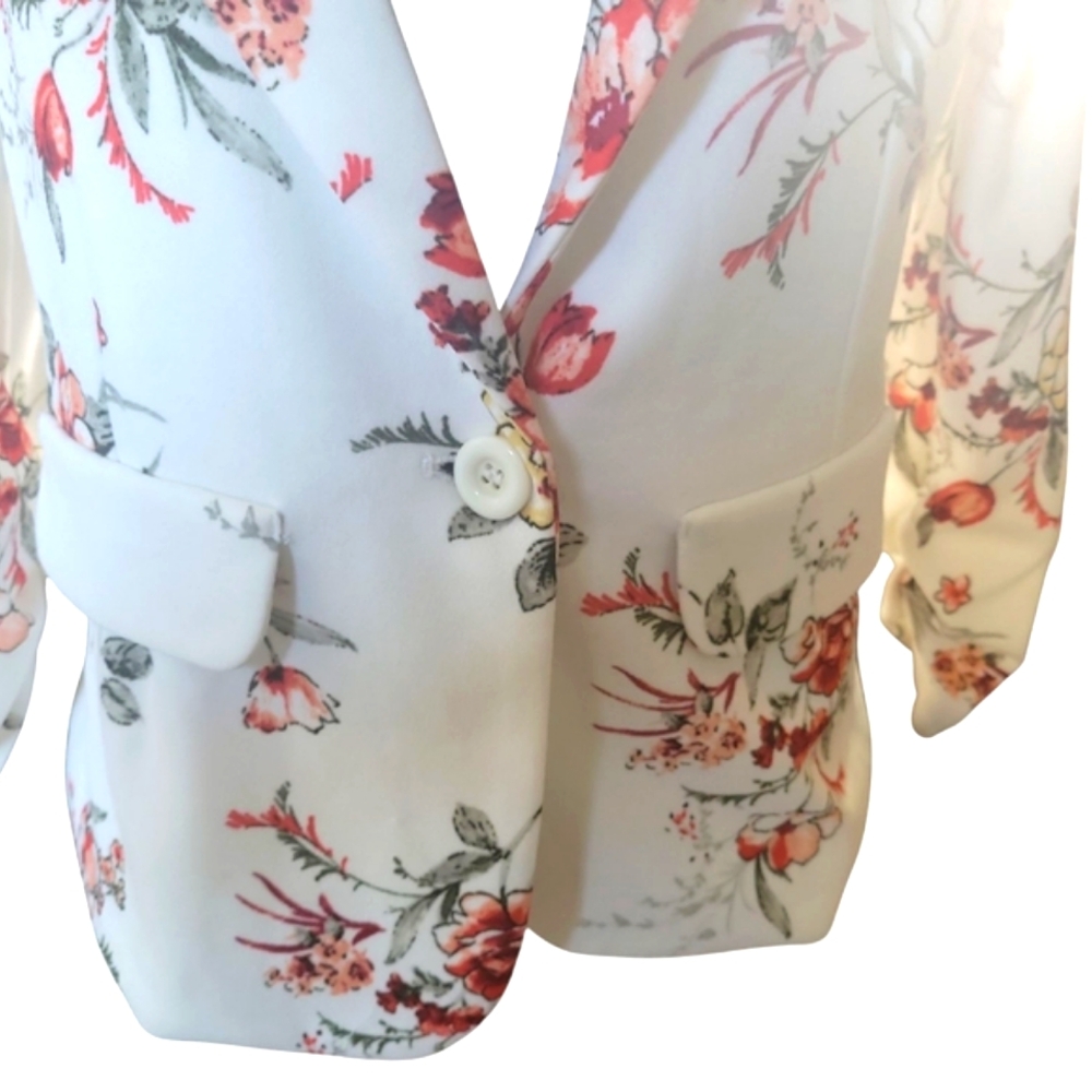 Crescent & Willough Floral Blazer - Picture 5 of 7